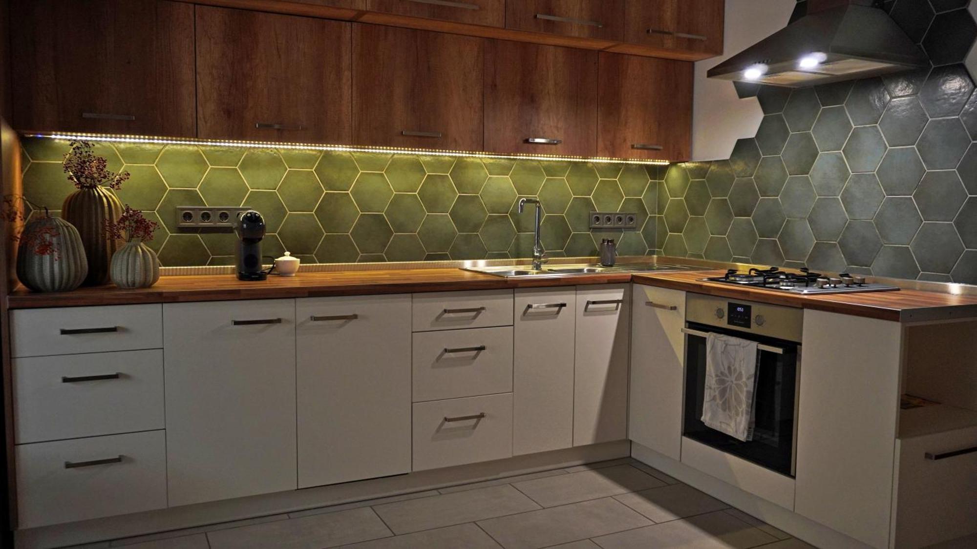 Foter Apartman Kiskunhalas Luaran gambar