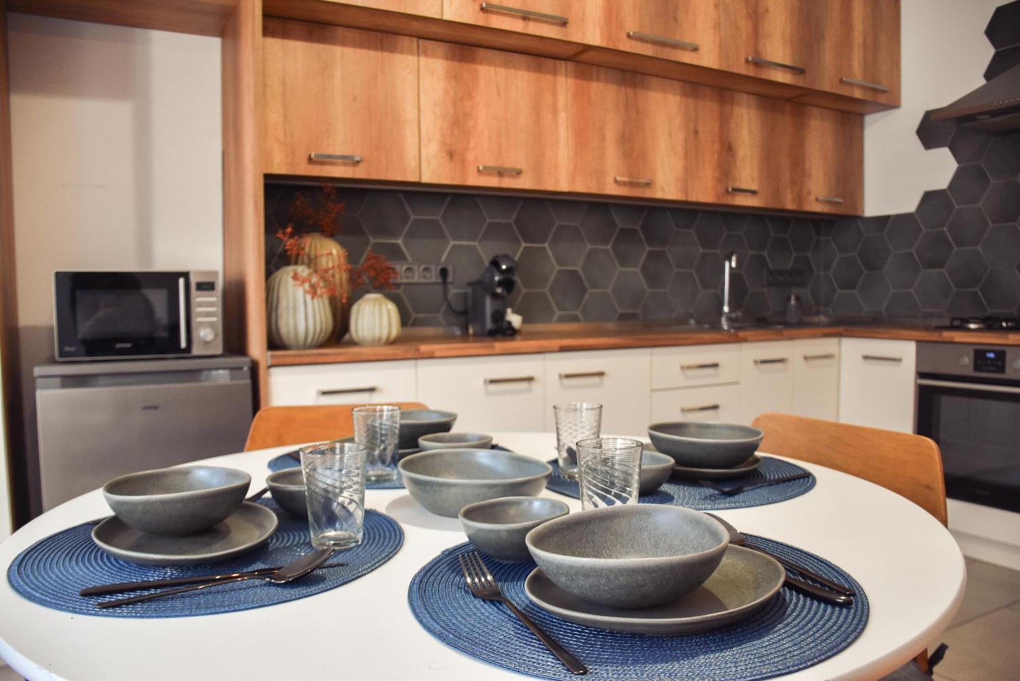Foter Apartman Kiskunhalas Luaran gambar